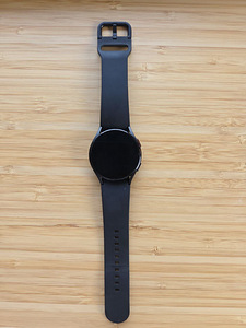 Galaxy Watch 4 LTE (1 foto / 3)