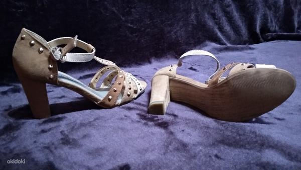 Женская обувь (размер 37) (фото #1)