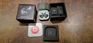 Beats Fit Pro kõrvaklapid (1 foto / 1)