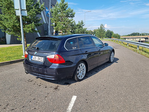 BMW 330XD 2005 (3 фото из 8)