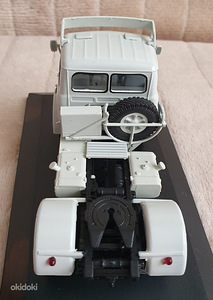 Модель MAZ 500 Sovtransavto 1:43 (1 фото из 3)