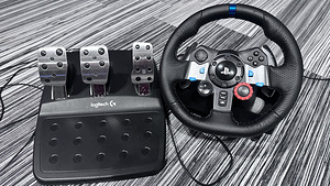 Logitech G29 руль + педали (1 фото из 1)