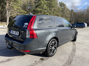Müüa Volvo V50 1,6 81kw 2009 (6 foto / 10)
