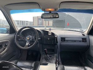 BMW E36 2.5i CТРОКЕР (5 фото из 6)