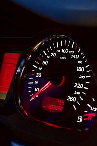 Audi a6 avant (8 фото из 9)