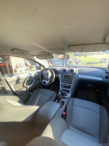 Ford Mondeo 1.8tdci 2008 (6 foto / 11)
