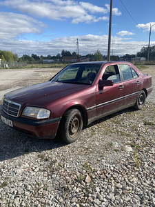 Mercedes w202 2.2d мануал (1 фото из 5)