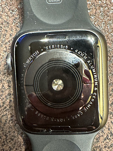 Müüa Apple Watch 5 (2 foto / 3)