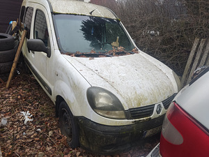 Vahetada 2 autot ja 1 roller (remonti vajavad/varuosadeks) (11 foto / 15)