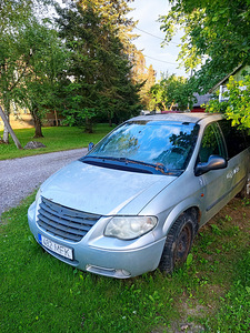 Chrysler Grand Voyager (1 foto / 5)