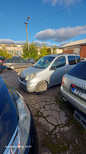 Toyota Yaris Verso varuosadeks (6 foto / 10)
