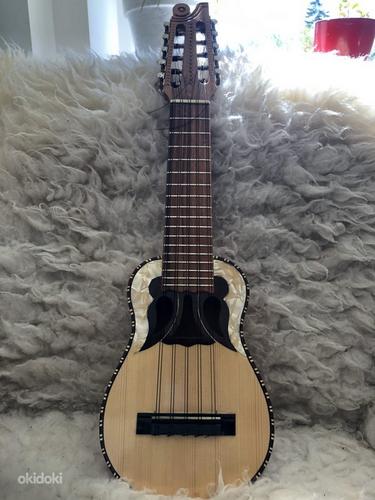 Lõuna-Ameerika kitarr charango (foto #3)