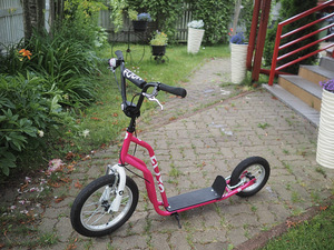 Yedoo Four Scooter