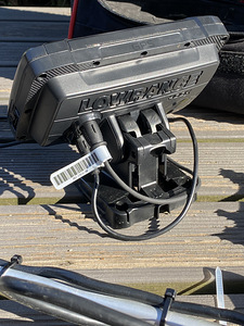 Lowrance Hook Reveal 5 + Lisad (6 foto / 7)