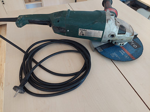 Nurklihvija (lihvmasin) METABO W 21-230 (4 foto / 7)