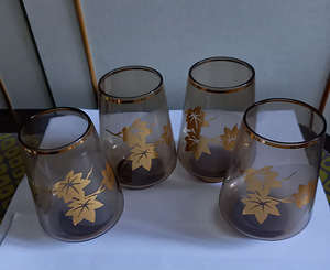 Boheemia klaasid kuldsete lehtedega 4 tk