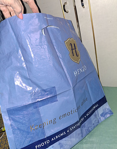 Henzo firmakilekott (3 foto / 4)