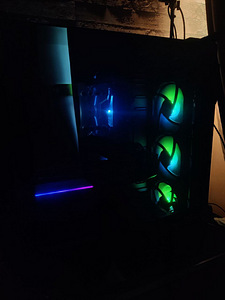 Gaming PC | i7-10700KF | RTX 3060 Ti | 16GB RAM | 1 TB SSD (4 foto / 10)