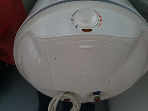 Водонагреватель 100л (2 фото из 3)