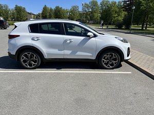 KIA Sportage 1,6 T-GDI 4WD (DCT) (177 лс) GT-Line (2 фото из 9)