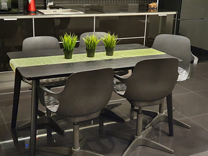 Köögilaud Ikea LISABO, nagu uus (3 foto / 5)