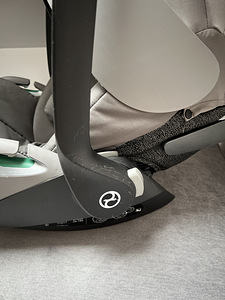 Cybex Cloud Z2 i-Size 45-87cm turvahäll (6 foto / 8)