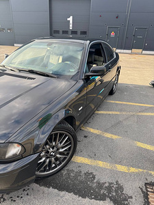 BMW e46 Coupe 2.2i R6 (8 foto / 9)