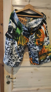 Пляжные шорты Billabong (2 фото из 3)