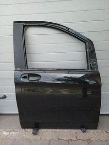 Mercedes-Benz V-klass (MB w447) uks (1 foto / 2)
