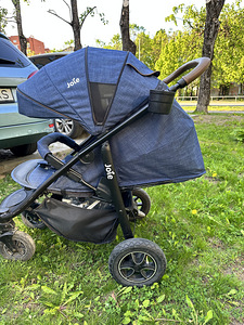 Продам коляску Joie (2 фото из 4)