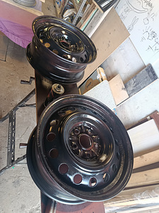 Диски Toyota 16 дюймов (1 фото из 4)