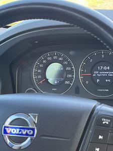 Volvo v70 (10 фото из 10)