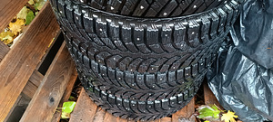 205/55 R16 GOOD/YEAR (5 foto / 8)