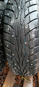 Шины R 14" 185/65, 175/65, 175/70 R14 (9 фото из 10)