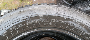225/60/65 R17 NOKIAN: CONTINENTAL SUV 4x4 (5 foto / 10)