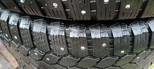 225/60/65 R17 NOKIAN: CONTINENTAL SUV 4x4 (8 foto / 10)