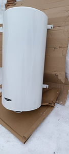 UUS!! BOILER ARISTON HPC MO 150L VERTIKAALNE 1,8KW (5 foto / 5)