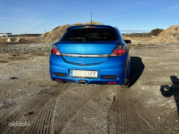Opel Astra OPC (фото #4)