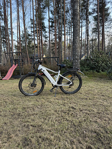 Müüa Himo C26 elektriratas (1 foto / 5)