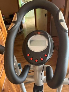 Christopeit Sport elliptiline trenazöör (3 foto / 3)