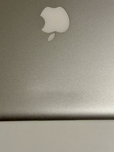 Apple Macbook Pro 15, i7, 16GB, 256GB SSD (late 2011) (8 foto / 10)