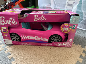 HOT WHEELS BARBIE kaugjuhtimispuldiga kabriolett auto +nukk (2 foto / 8)