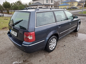 2005 Volkswagen Passat 1.9 74KW (6 foto / 10)