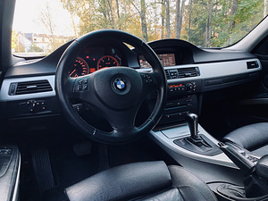 BMW E91 330XD 170kw '06 (9 foto / 15)