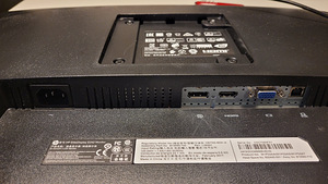 Monitor HP EliteDisplay E242 24-inch (3 foto / 4)