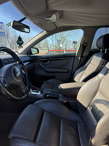 Audi A4 B6 2.5 TDI 132kw (11 foto / 13)