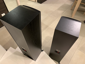 Kõlarid Yamaha NS-50F koos kesk ja tagakõlaritega (3 foto / 8)