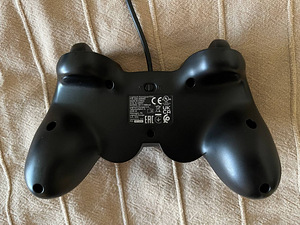 Logitech F310 juhtmega kontroller/mängupult (2 foto / 3)