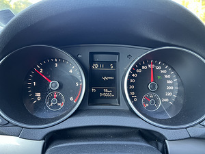 VW Golf 6 1.6tdi 77kw (7 foto / 8)