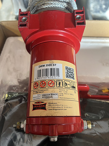 Лебёдка для ATV DRAGON WINCH (2 фото из 3)